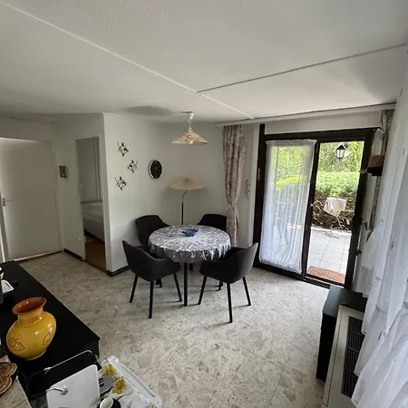 Semesterbostad Romantic