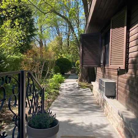 Romantic Holiday home Balatonudvari